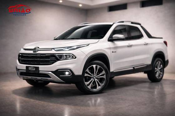FIAT TORO 2.0 16V TURBO DIESEL VOLCANO 4WD AT9 FIAT TORO 2.0 16V TURBO DIESEL VOLCANO 4WD AT9